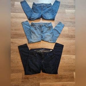 Old Navy Denim Slim Skinny Jeans Size 16